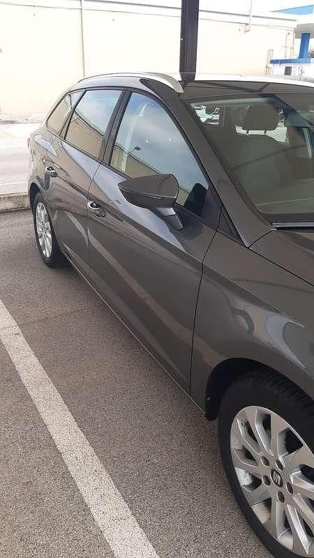 Usata Seat Leon ST Style 110 CV (80 kW) 2016 Grigio Station wagon
