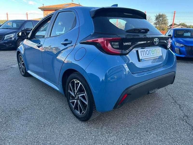 Usata Toyota Yaris Hybrid Trend 92 CV (67 kW) 2022 Blu/azzurro Utilitaria