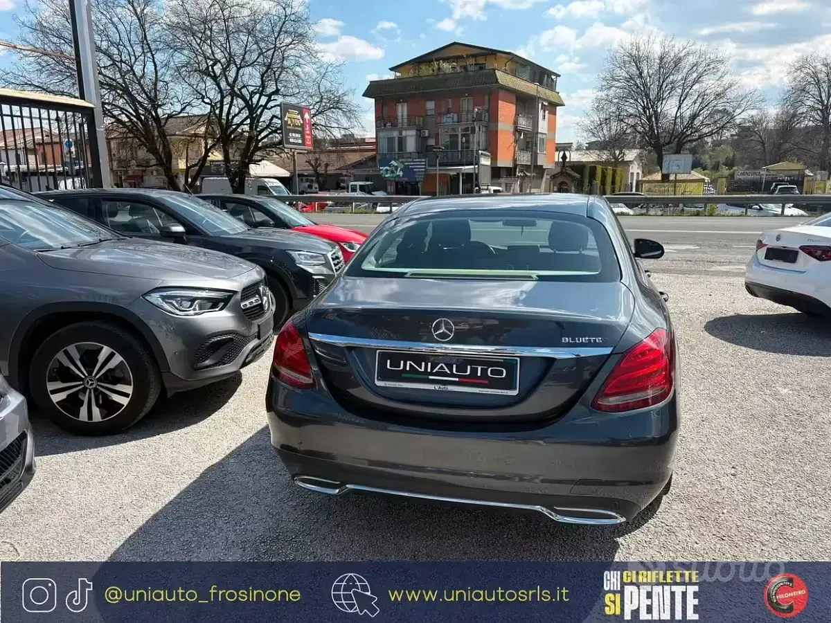 Begagnad Mercedes C220 Exclusive 170 HK (125 kW) 2014 Grå Sedan