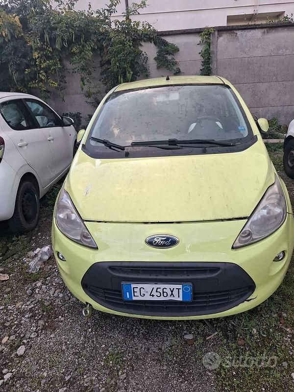 Usata 2011 Ford Edge SUV | 2500 € - Immagine 1/4