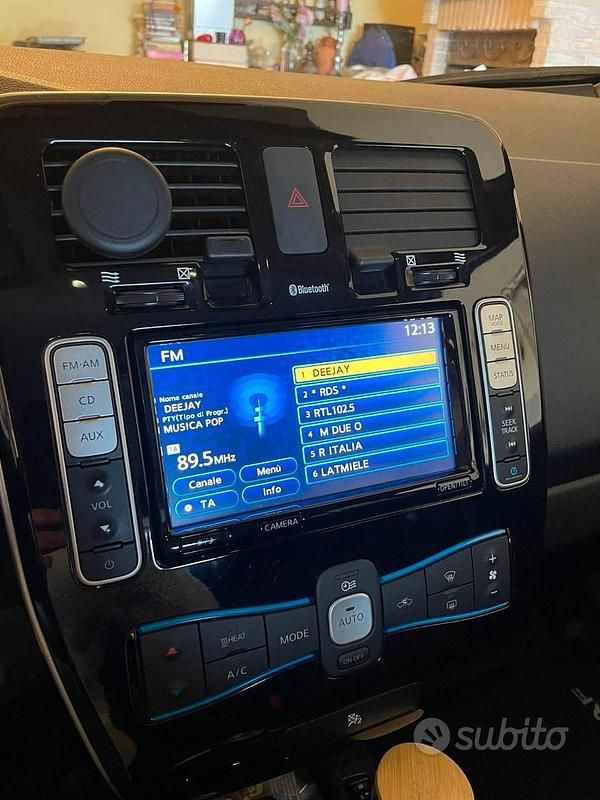 Usata Nissan Leaf 80 kW (109 CV) 2015 Nero Utilitaria