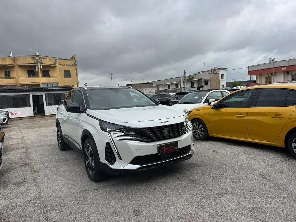 Usata Peugeot 3008 GT 131 CV (96 kW) 2021 Bianco SUV