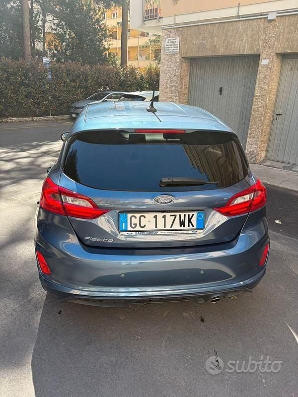 Usata Ford Fiesta ST-Line 100 CV (73 kW) 2020 Blu/azzurro Utilitaria