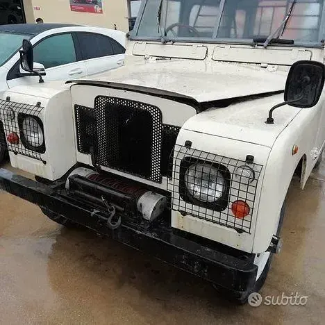 Usata Land Rover 88 90 CV (66 kW) 1970 SUV