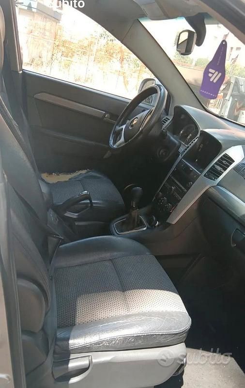 Usata Chevrolet Captiva 2007 Grigio SUV
