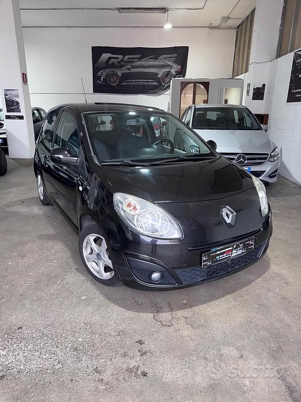 Usata Renault Clio II Dynamique 58 CV (42 kW) 2008 Nero Berlina