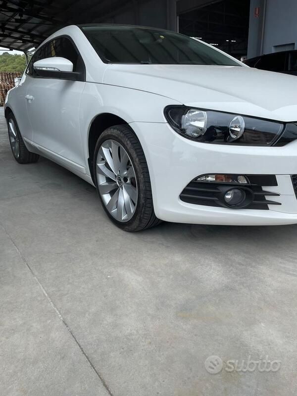 Usata VW Scirocco 160 CV (117 kW) 2009 Bianco Coupé