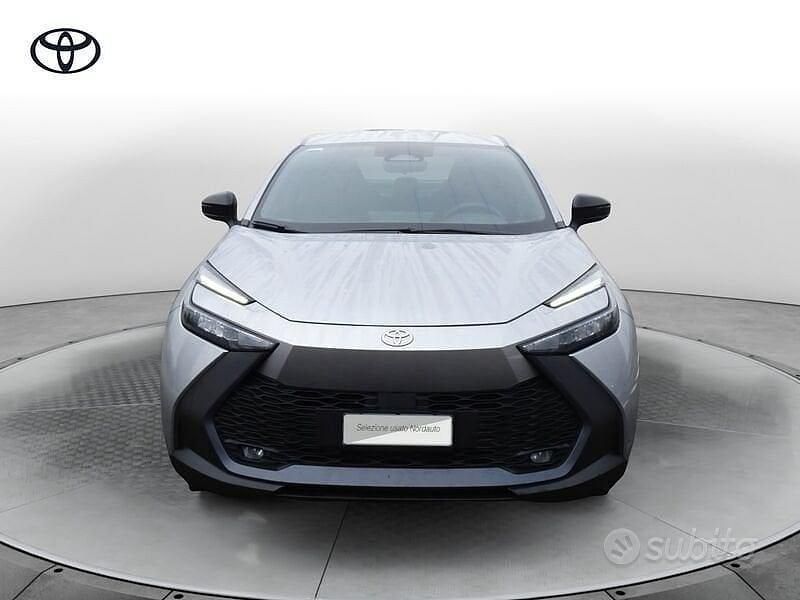 Nuova Toyota C-HR Active 2025 Grigio SUV