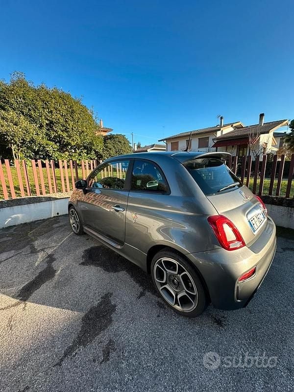 Usata Abarth 595 145 CV (106 kW) 2019 Grigio Utilitaria