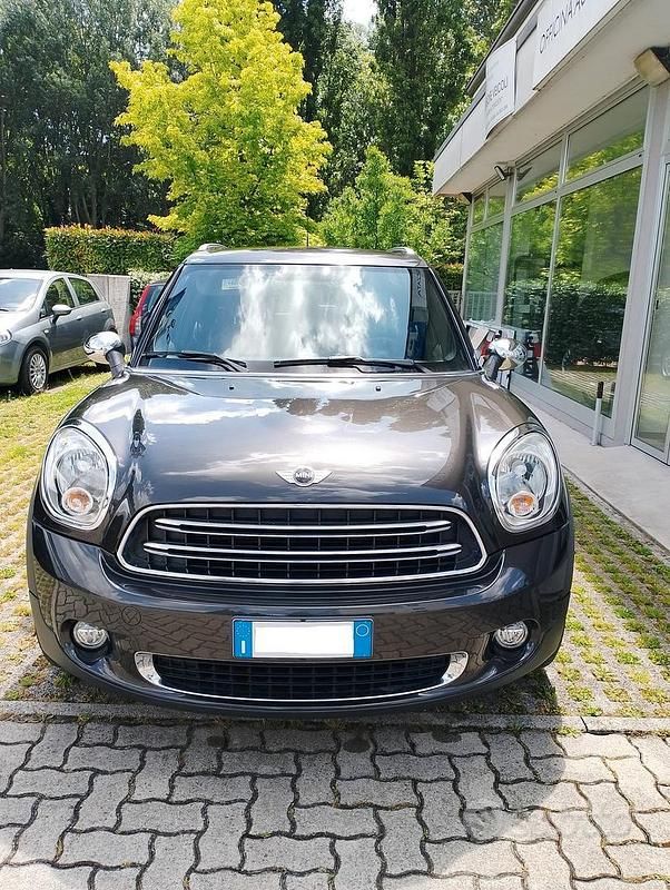 Usata Mini One Countryman 98 CV (72 kW) 2015 Nero SUV