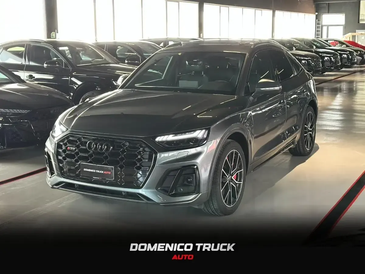 Usata Audi SQ5 Sportback Design 346 CV (254 kW) 2021 Grigio SUV