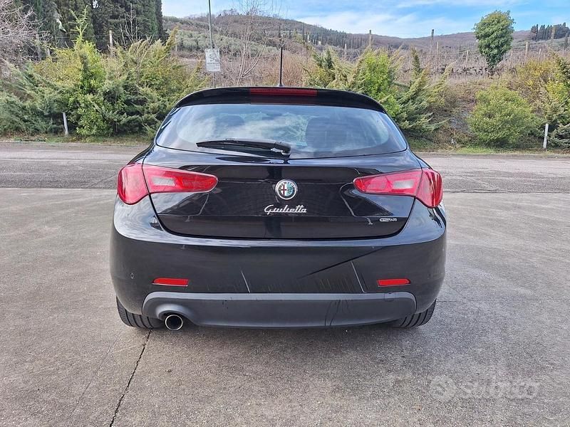 Usata Alfa Romeo Giulietta Sprint 105 CV (77 kW) 2014