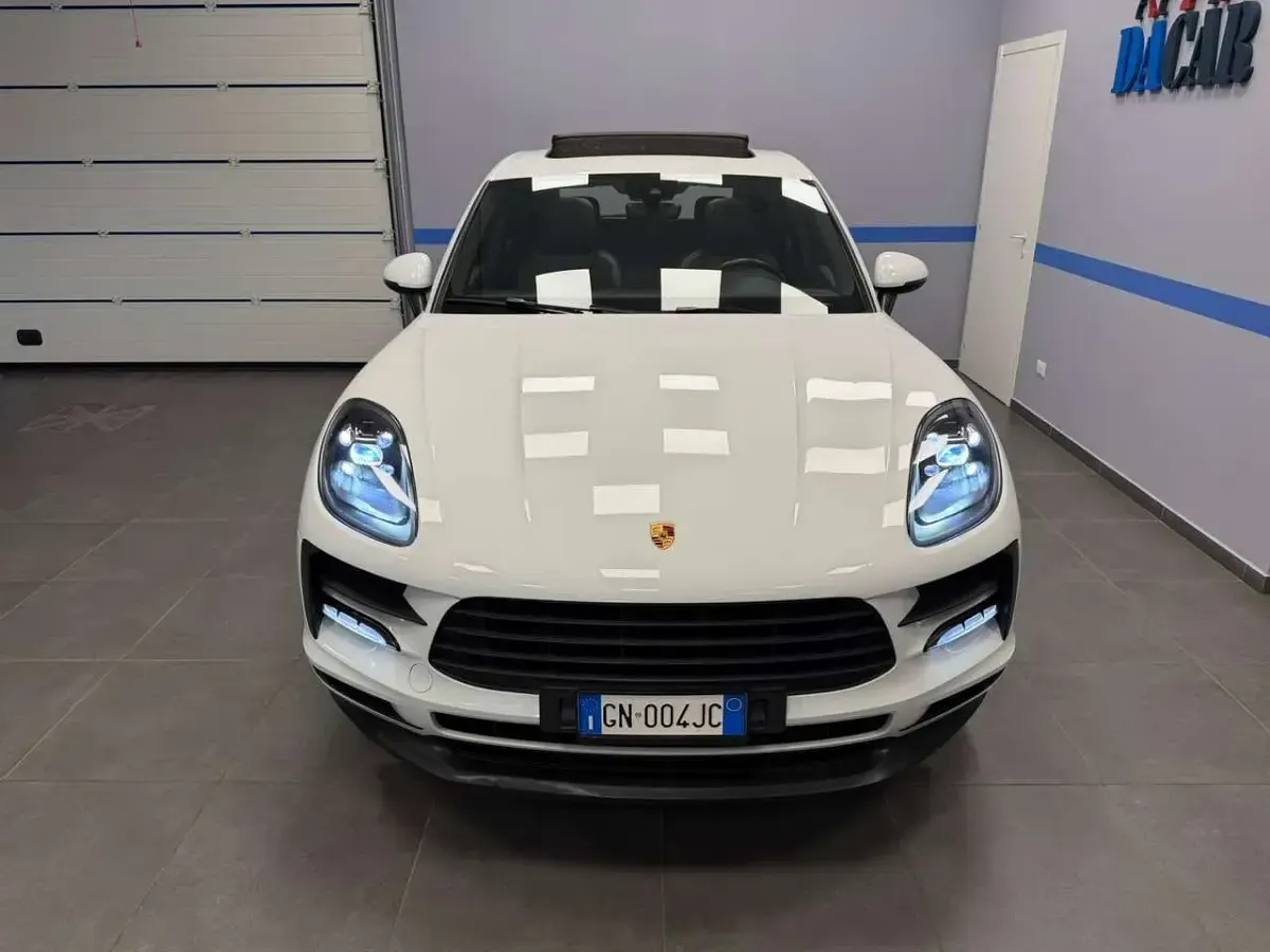 Usata Porsche Macan 245 CV (180 kW) 2021 Bianco SUV