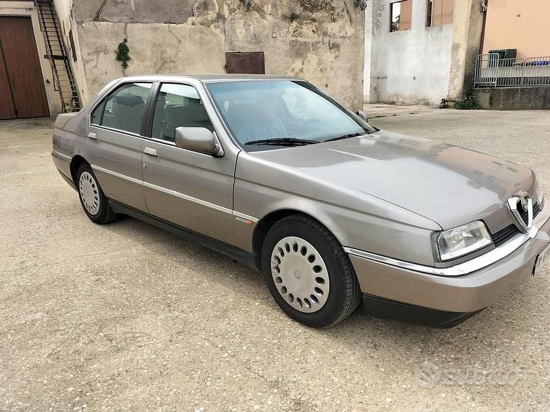 Usata Alfa Romeo 164 144 CV (105 kW) 1994 Grigio Berlina