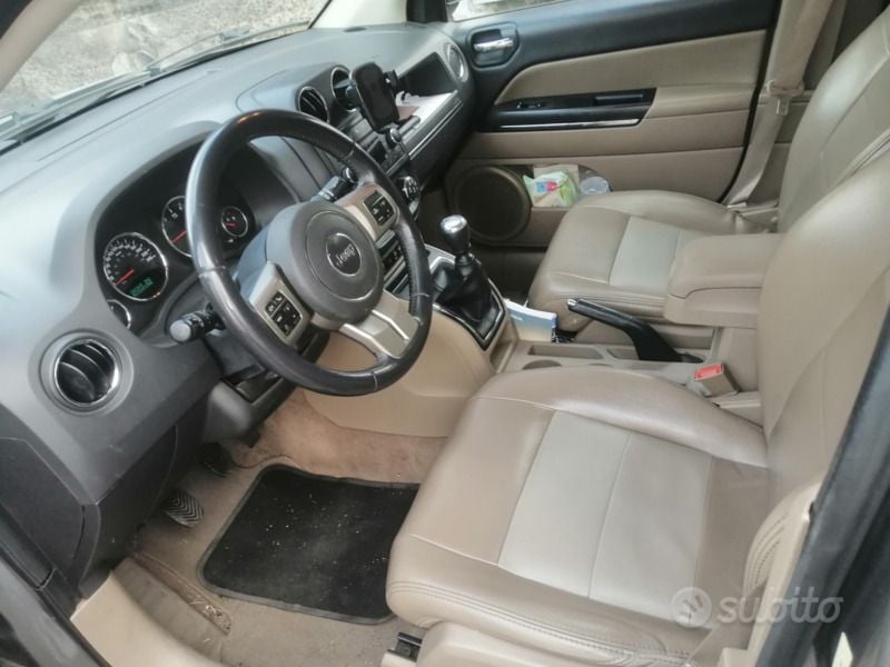 Usata Jeep Compass 163 CV (119 kW) 2013 Grigio SUV