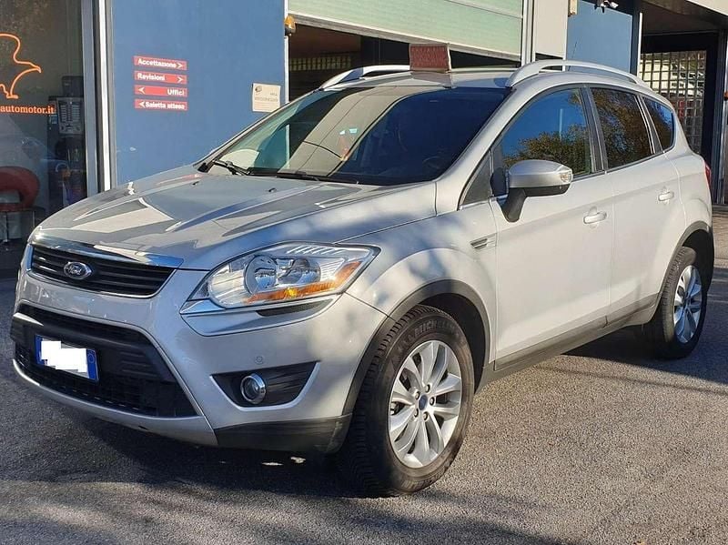 Usata Ford Kuga Titanium 140 CV (102 kW) 2011 Argento SUV
