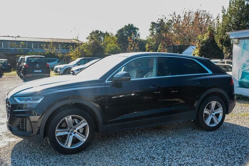 Usata Audi Q8 Comfort 286 CV (210 kW) 2019 Nero SUV