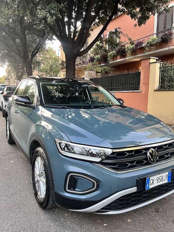 Usata VW T-Roc Life 110 CV (80 kW) 2023 SUV