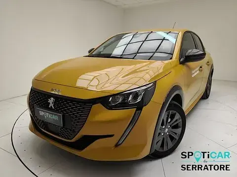 Usata Peugeot e-208 Allure 100 kW (136 CV) 2023 Utilitaria