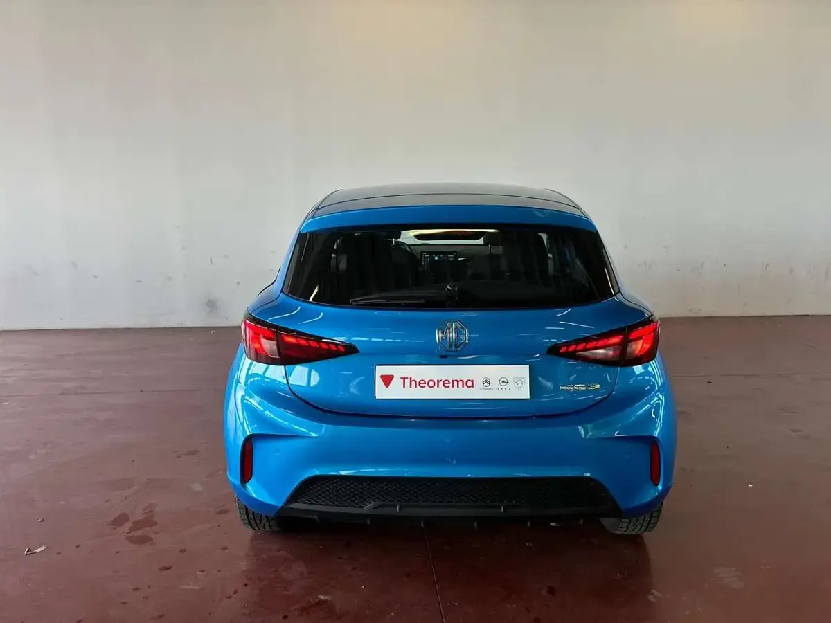 Usata MG MG3 116 CV (85 kW) 2025 Blu metalizzato Utilitaria