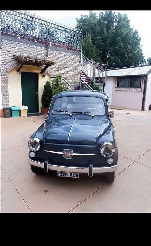 Usata Fiat 600 30 CV (22 kW) 1966 Blu/azzurro Berlina