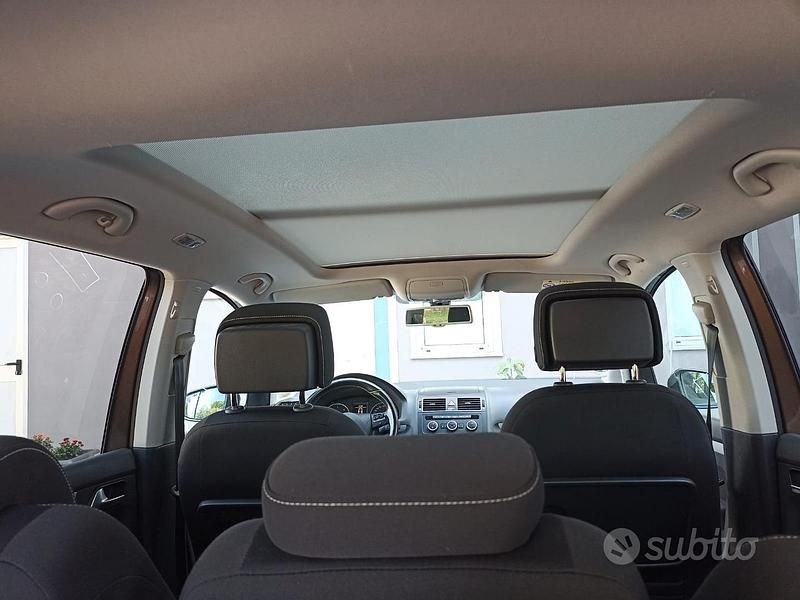 Usata VW Touran 140 CV (102 kW) 2015 Marrone Monovolume