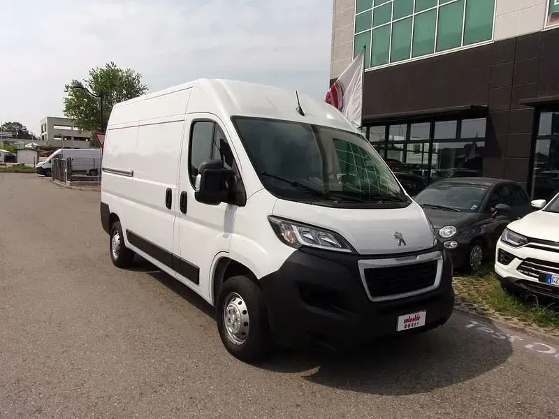 Usata Peugeot Boxer S 120 CV (88 kW) 2024 Furgone