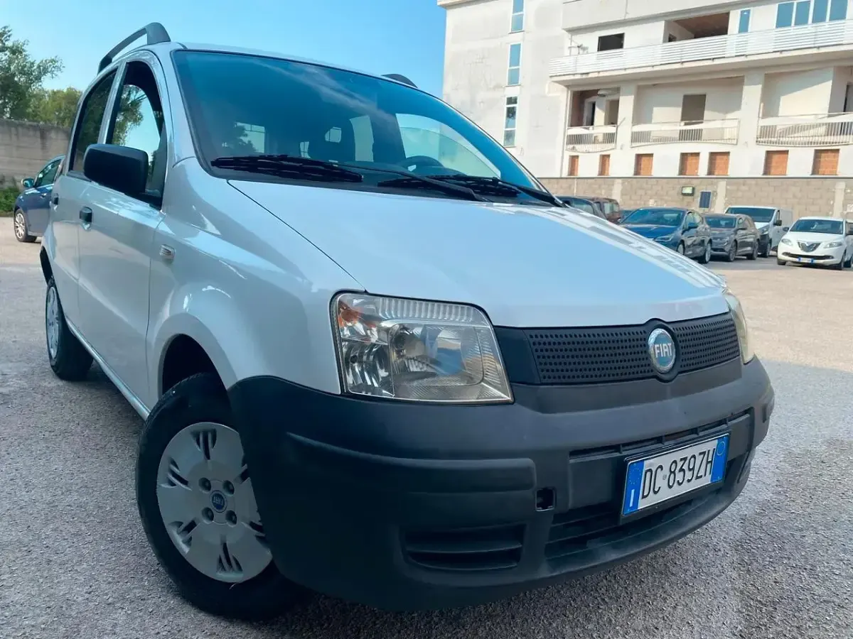 Usata Fiat Panda 75 CV (55 kW) 2007 Utilitaria