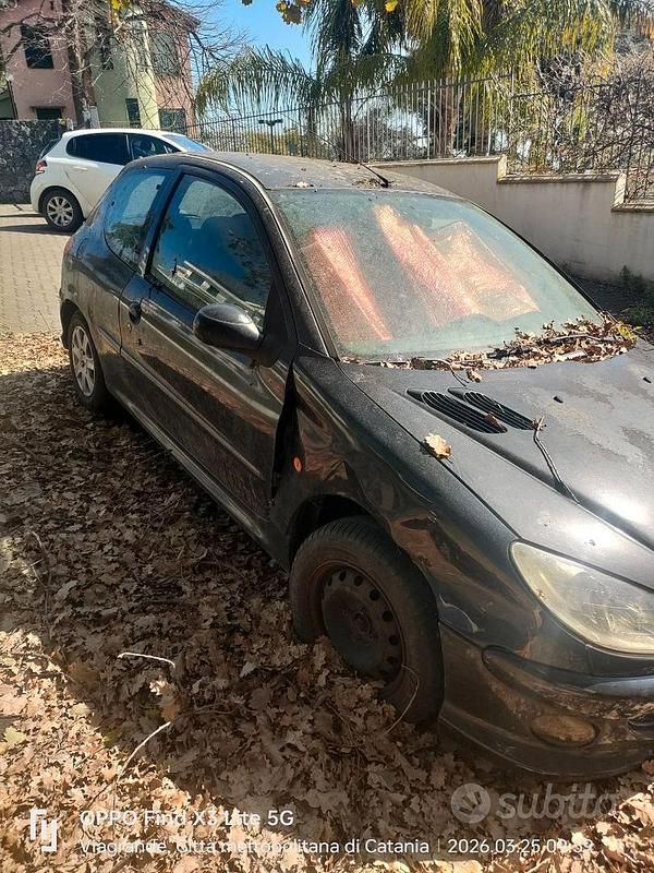 Usata Peugeot 206 68 CV (50 kW) 2007 Nero Utilitaria