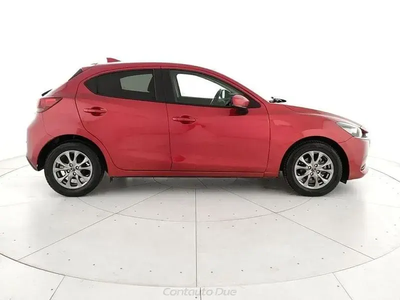 Usata Mazda 2 Evolve 75 CV (55 kW) 2020 Rosso Berlina