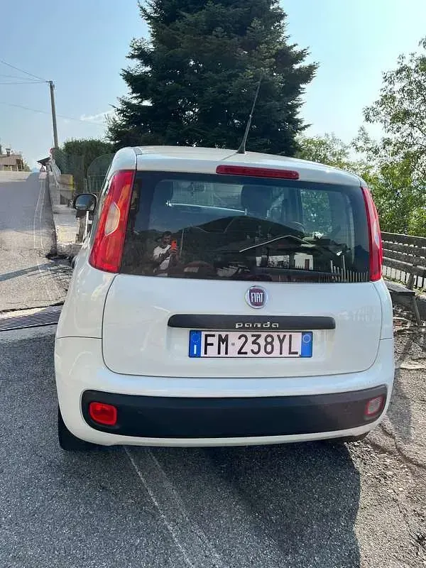 Usata Fiat Panda Pop 69 CV (50 kW) 2017 Bianco Utilitaria