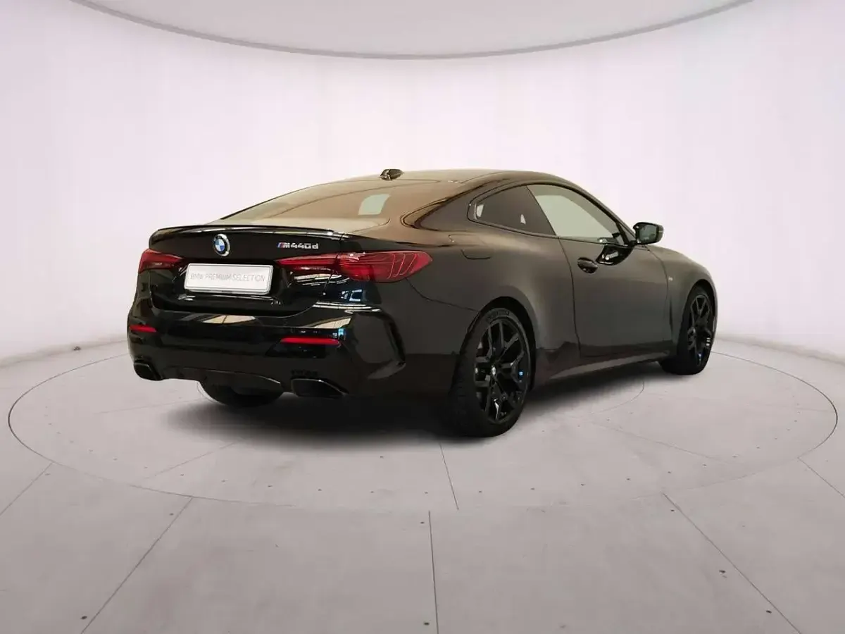 Usata BMW M440 M Sport 340 CV (250 kW) 2026 Black sapphire Coupé