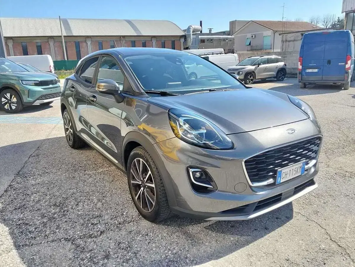 Usata Ford Puma Titanium 125 CV (91 kW) 2022 Grigio SUV