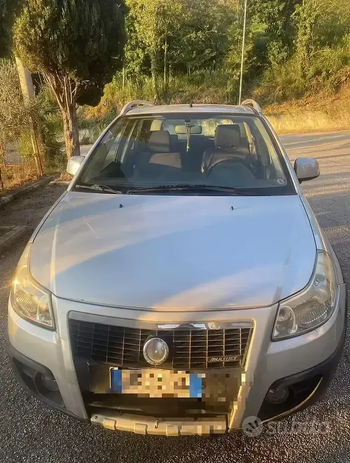 Usata Fiat Sedici 120 CV (88 kW) 2007 Grigio SUV
