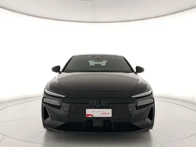 Usata Audi A6 e-tron S-Line 314 kW (428 CV) 2025 Nero mito metallizzato Station wagon