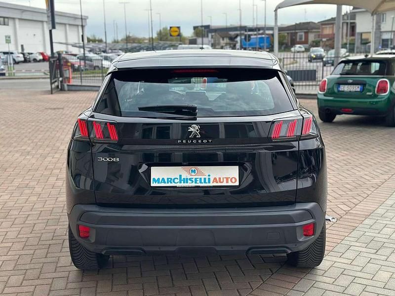 Usata Peugeot 3008 Active 131 CV (96 kW) 2022 Nero SUV