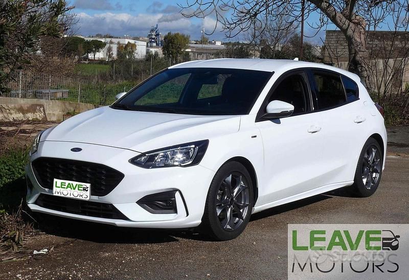 Bianco Usata 2020 Ford Focus ST-Line Berlina | 15.990 € (Buon prezzo) - Immagine 1/4
