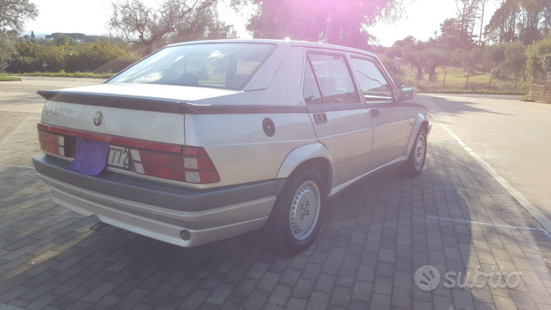 Usato 1989 Alfa Romeo 75 1.6 Benzin 110 CV (6.000 €)