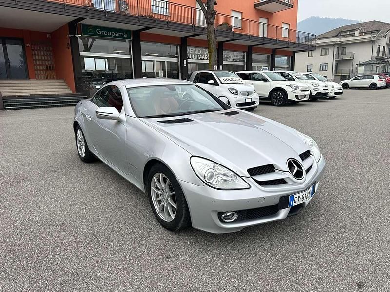 Usata Mercedes SLK200 184 CV (135 kW) 2010 Argento Cabrio