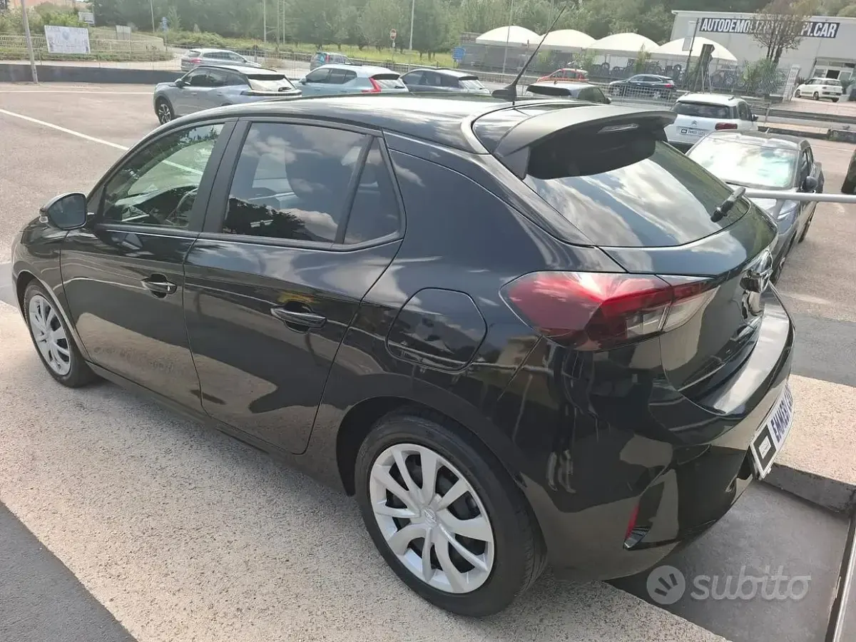 Usata Opel Corsa Edition 102 CV (75 kW) 2020 Nero Utilitaria