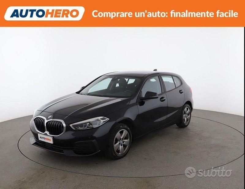 Usata BMW 118 Advantage 149 CV (109 kW) 2022 Nero Utilitaria