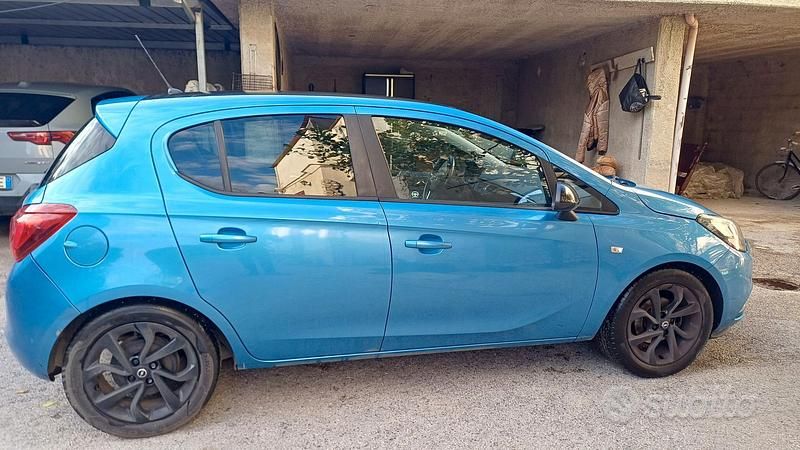 Usata Opel Corsa 70 CV (51 kW) 2016 Blu Berlina