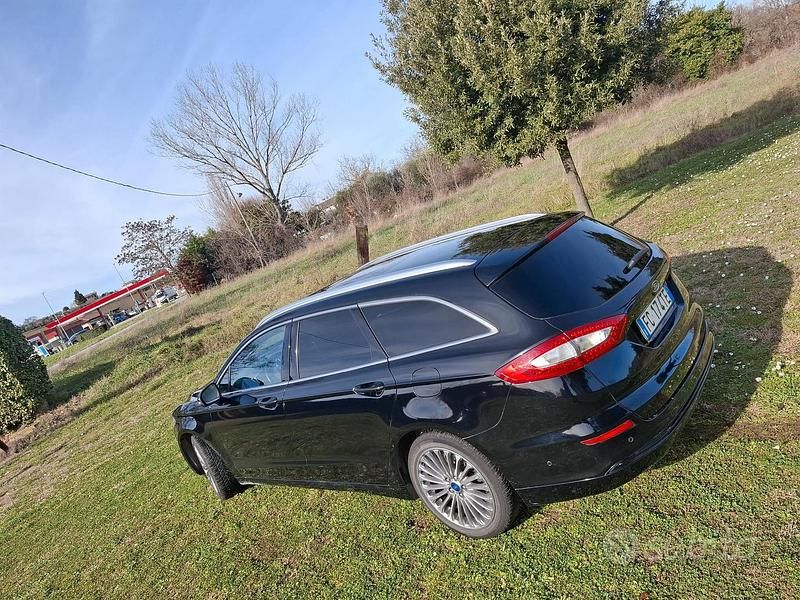Usata Ford Mondeo Titanium 150 CV (110 kW) 2016 Nero Station wagon