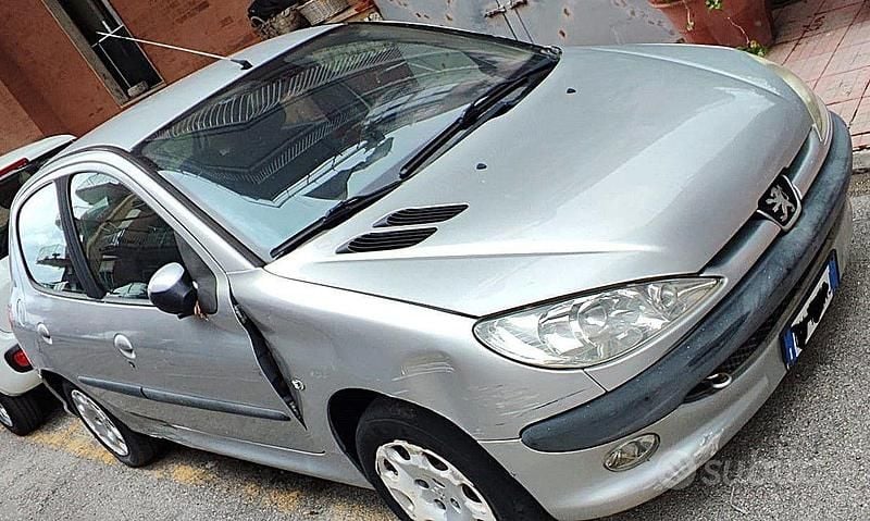 Usata Peugeot 206 2005 Grigio Berlina