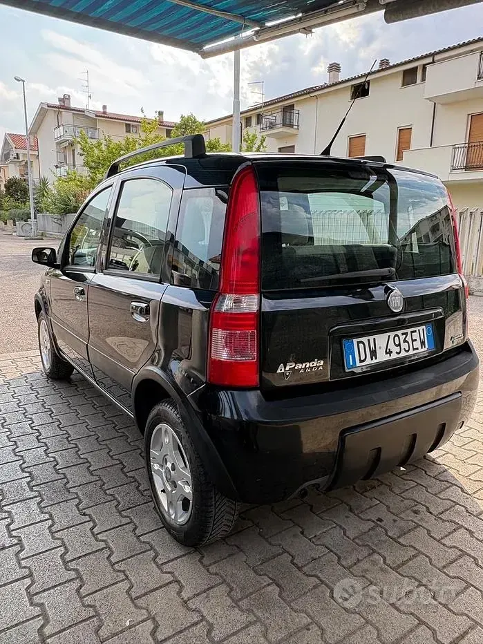 Usata Fiat Panda Dynamic 60 CV (44 kW) 2009 Nero Utilitaria