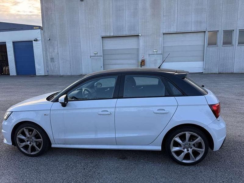 Usata Audi A1 Sportback Sport 90 CV (66 kW) 2018 Utilitaria