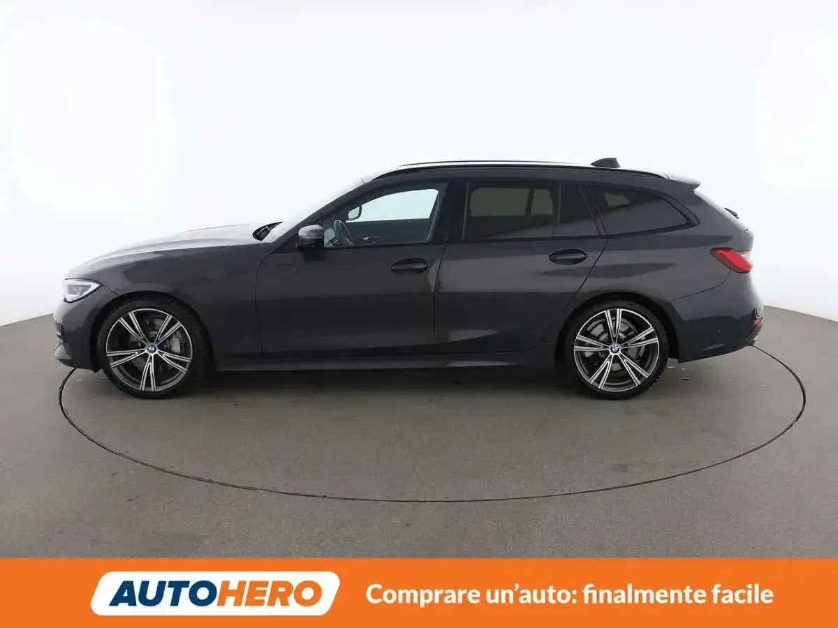 Usata BMW 330 Sport Line 286 CV (210 kW) 2020 Grigio Station wagon
