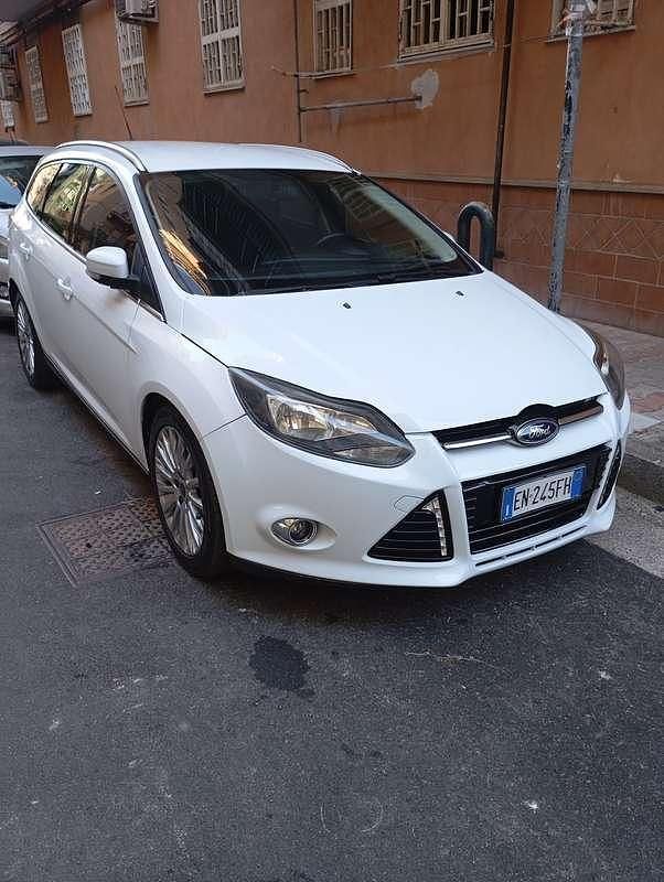Usata Ford Focus Titanium 116 CV (85 kW) 2012 Station wagon