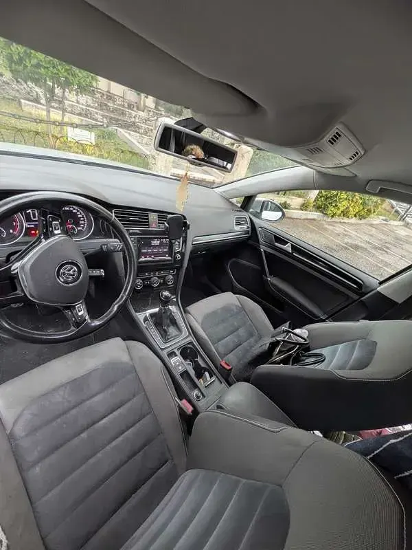 Usata VW Golf VII Highline 110 CV (80 kW) 2016 Station wagon