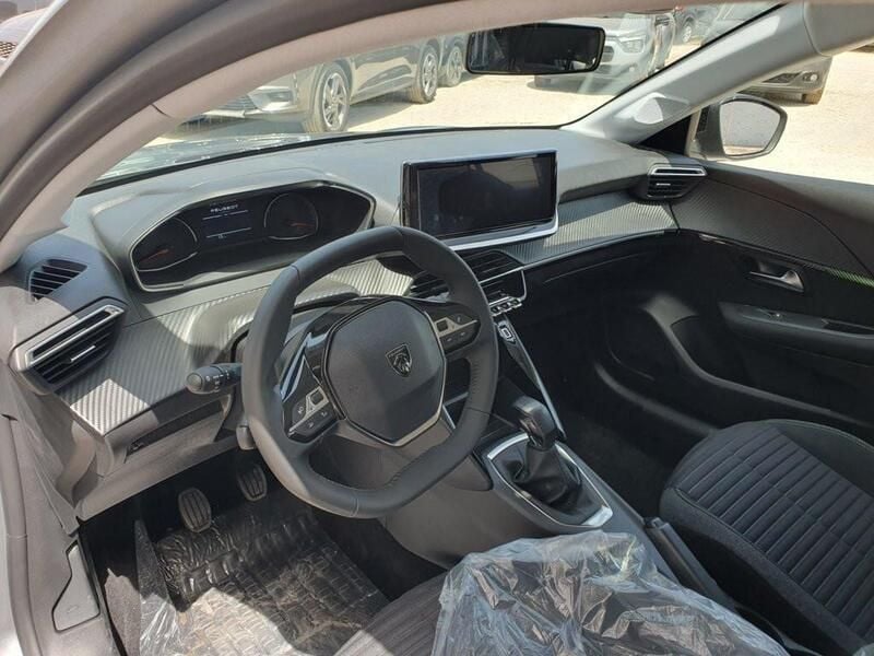 Usata Peugeot 208 Active 75 CV (55 kW) 2024 Grigio Utilitaria